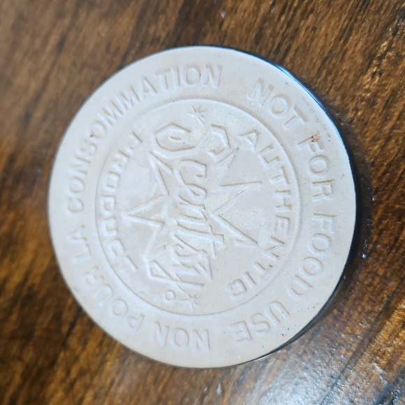 Scentsy Cream and Brown Authentic Lid - Picture 3 of 6